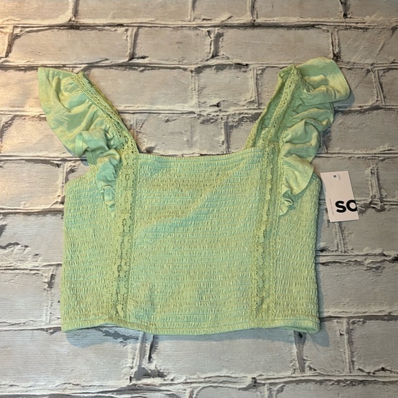 SO Tops - SO Crochet Trim Tank crop top in Gabby Green